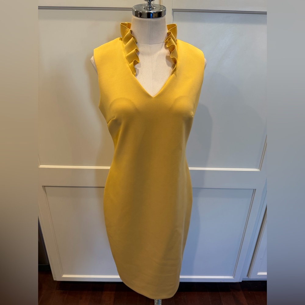 Elegant Calvin Klein Mustard Sleeveless Dress